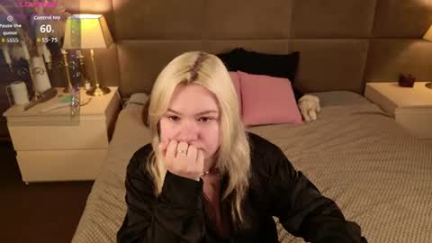 Snapshot of meow_teyya chatting on June 2026 05:34:02 AM Ivy online show from June 2026 05:34:02 AM