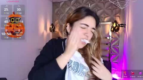    online show from October 2025 08:21:02 PM