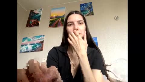 Snapshot of meralynn chatting on March 2026 11:36:01 AM LEVA online show from March 2026 11:36:01 AM