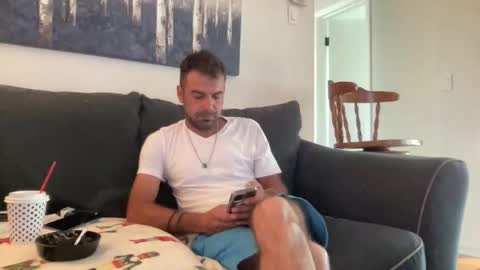 Snapshot of mercedes190d chatting on May 2026 12:43:02 PM Mercedes190d online show from May 2026 12:43:02 PM