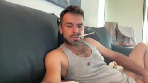 Snapshot of mercedes190d chatting on June 2026 03:50:01 PM Mercedes190d online show from June 2026 03:50:01 PM