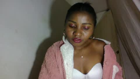 Snapshot of merence chatting on July 2026 08:22:01 PM Merence online show from July 2026 08:22:01 PM