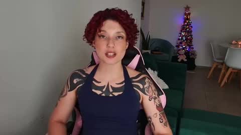 Snapshot of merida__freckles chatting on December 2025 06:04:01 PM Miss Freckles online show from December 2025 06:04:01 PM