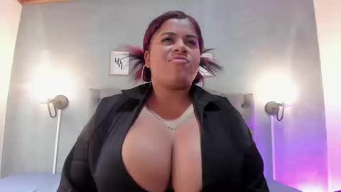 meridalane online show from September 2025 03:02:01 PM