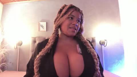 meridalane online show from December 2025 02:01:01 PM