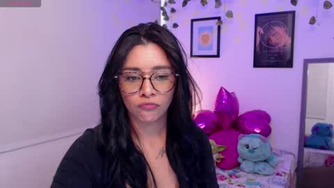 Merilyn  online show from October 2025 08:51:02 PM