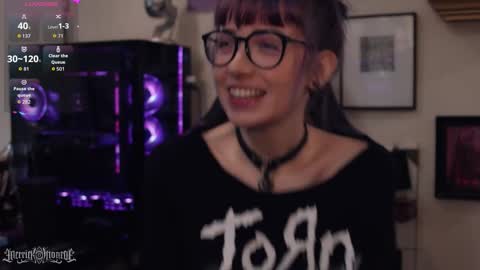 Snapshot of merrickmonroe chatting on December 2025 07:08:02 PM merrick monroe online show from December 2025 07:08:02 PM