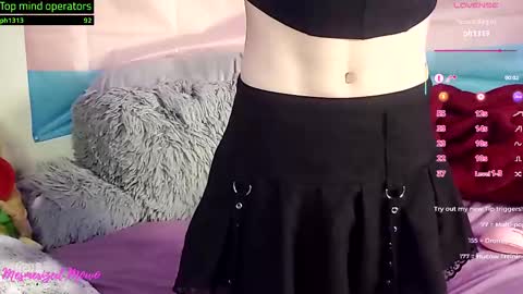 mesmerized_mowo online show from September 2025 10:10:02 PM