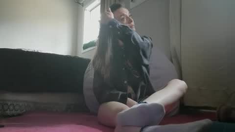 Dainty online show from February 2026 10:28:01 PM