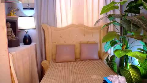 myka online show from December 2025 03:11:02 AM