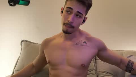 mettew22cm online show from December 2025 02:51:02 AM