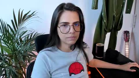 Meurif online show from September 2025 09:38:01 PM