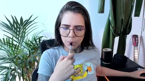 Meurif online show from September 2025 07:04:01 PM