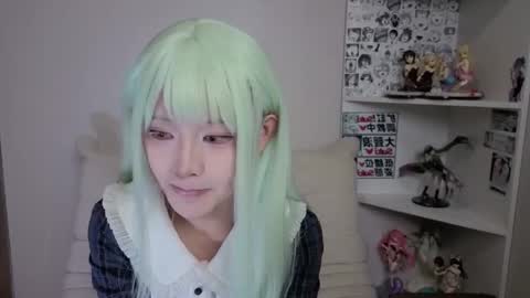 mewmewluna online show from May 2026 10:53:02 AM
