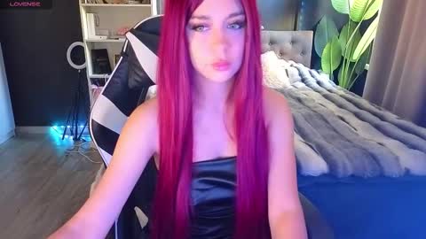 vollmond online show from November 2025 05:50:02 AM