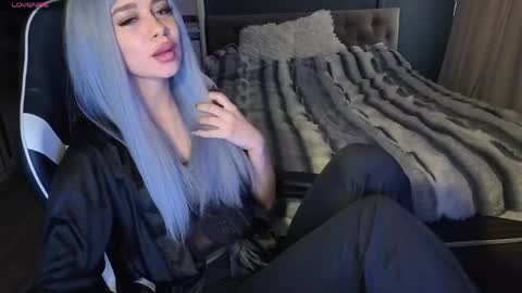Snapshot of mezzalunaa chatting on May 2026 05:58:02 AM vollmond online show from May 2026 05:58:02 AM