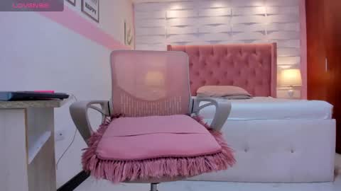 Snapshot of mhellissaw chatting on October 2025 01:09:01 PM melissa online show from October 2025 01:09:01 PM