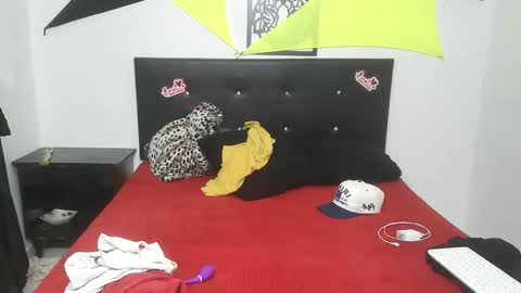 Snapshot of mhia1972 chatting on February 2026 12:21:01 AM mhia1972 online show from February 2026 12:21:01 AM