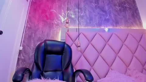 MHONIK BELUCI online show from April 2026 11:15:01 AM