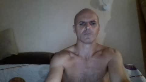 Snapshot of mi_83 chatting on August 2026 08:41:02 PM mi_83 online show from August 2026 08:41:02 PM