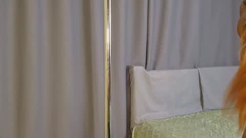 Snapshot of mi_dulcee chatting on February 2026 05:30:02 AM mi_dulcee online show from February 2026 05:30:02 AM