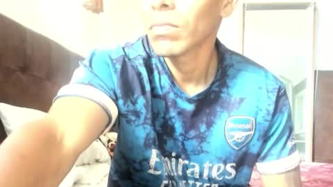 Snapshot of mi_gerald chatting on October 2025 03:46:02 PM mi_gerald online show from October 2025 03:46:02 PM