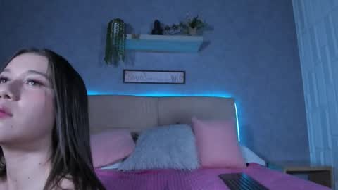 Mia1blaze online show from March 2026 03:23:01 AM