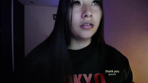 Mia zoe online show from February 2025 05:37:01 PM