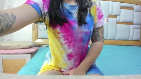 Snapshot of mia__megan chatting on February 2025 11:50:01 AM mia__megan online show from February 2025 11:50:01 AM