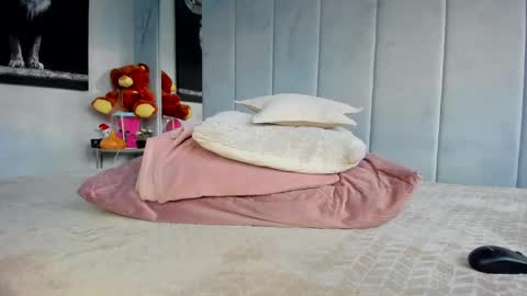 Snapshot of mia__milan chatting on March 2025 05:20:02 AM Mia Milan online show from March 2025 05:20:02 AM