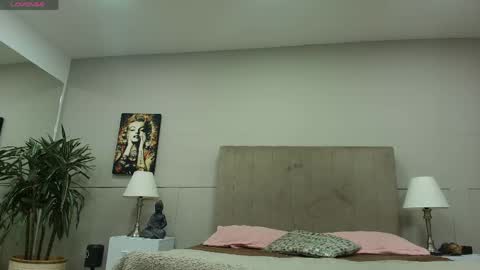 Snapshot of mia__zoe chatting on May 2026 03:12:01 AM Mia Zoe online show from May 2026 03:12:01 AM
