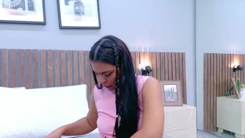 Mia Bellefort online show from March 2026 09:12:01 PM