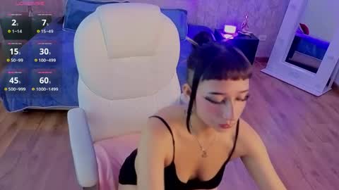 Snapshot of mia_bloom2 chatting on June 2026 07:44:01 AM mia online show from June 2026 07:44:01 AM