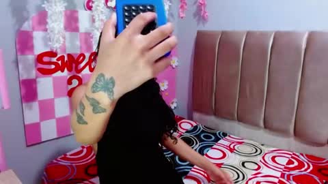 Snapshot of mia_brown69 chatting on June 2026 02:42:01 AM mia_brown69 online show from June 2026 02:42:01 AM
