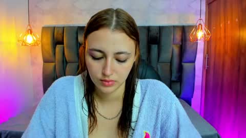 mia_ferrer18 online show from August 2026 01:24:02 PM