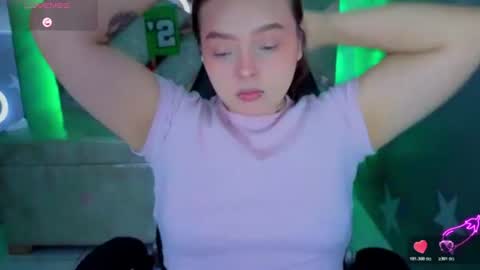 Snapshot of mia_foster_t chatting on July 2026 01:03:02 PM Mia online show from July 2026 01:03:02 PM
