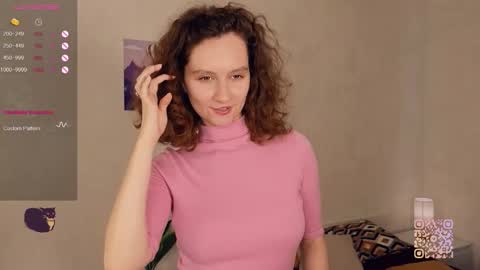 Mia  online show from September 2025 12:16:02 PM