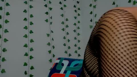 MIA online show from October 2025 09:58:02 PM