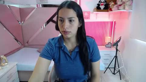Snapshot of mia_garcia28 chatting on May 2026 01:06:01 PM mia_garcia28 online show from May 2026 01:06:01 PM