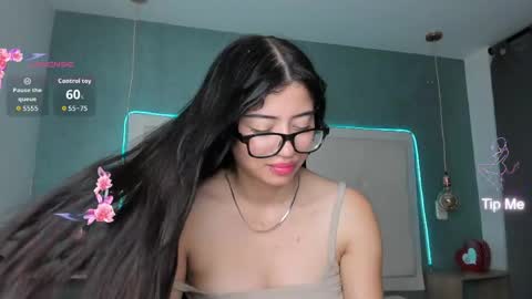 Snapshot of mia_gomez52 chatting on June 2026 02:33:01 PM mia online show from June 2026 02:33:01 PM