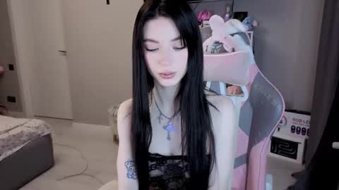 Snapshot of mia_gothh chatting on December 2025 03:43:01 PM MIA HELP ME REACH 100 LIKES online show from December 2025 03:43:01 PM