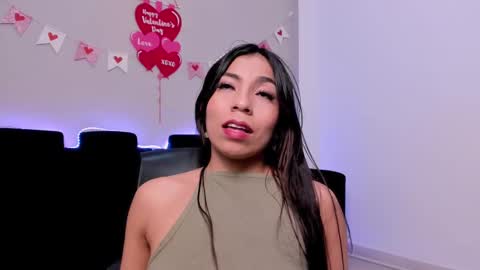 Mia online show from March 2025 03:37:02 PM