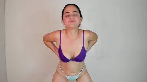 Snapshot of mia_hansper chatting on January 2025 02:21:02 AM Mia online show from January 2025 02:21:02 AM