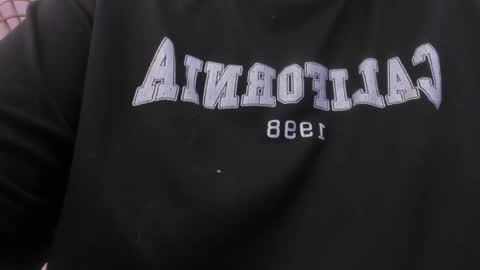 Val  online show from April 2026 08:09:02 PM