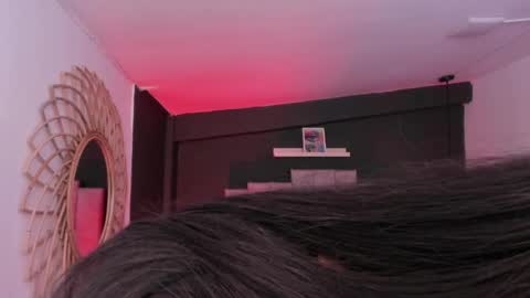 Val  online show from April 2026 09:39:33 PM