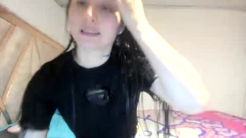 mia kaneee online show from December 2025 02:39:01 AM