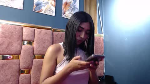 Mia.  online show from May 2026 10:56:01 AM