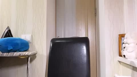 mia_labs1 online show from August 2026 09:24:02 PM