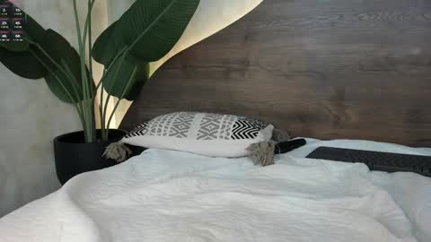 mia_lacy online show from February 2025 01:23:02 AM