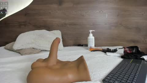 mia_lacy online show from March 2025 10:39:02 PM